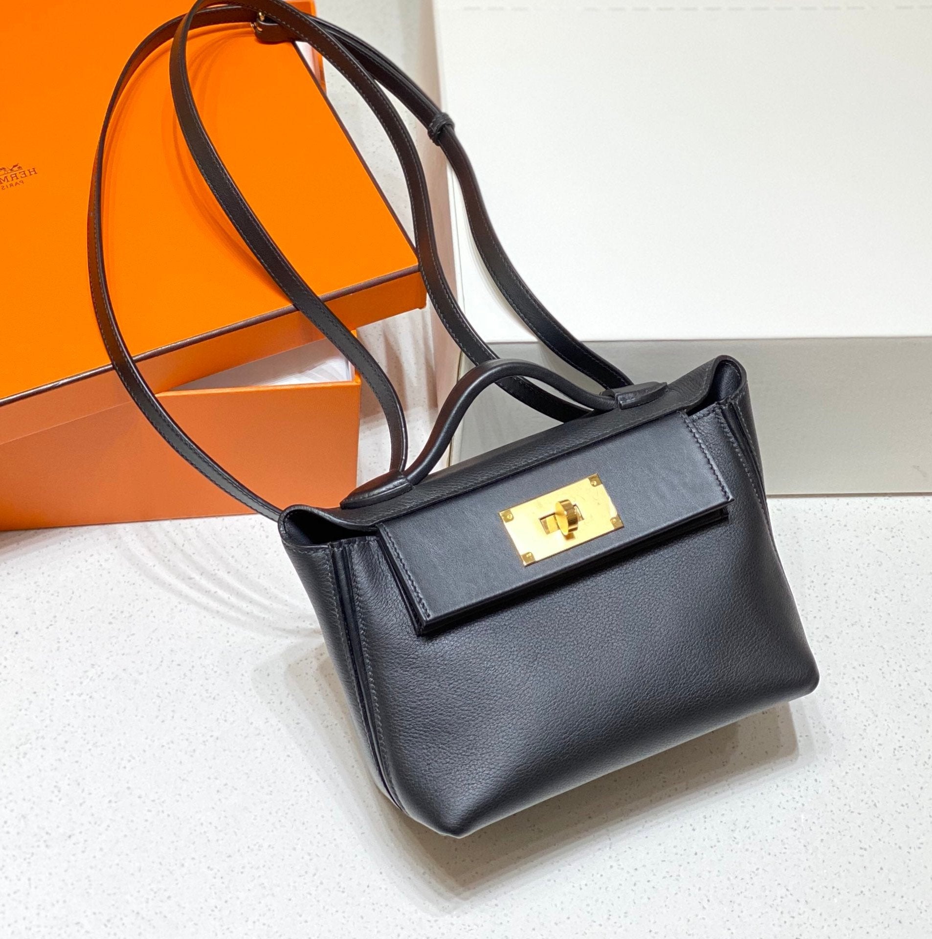 HERMES BAG HM KELLY HANDBAG 21 BLACK CALFSKIN