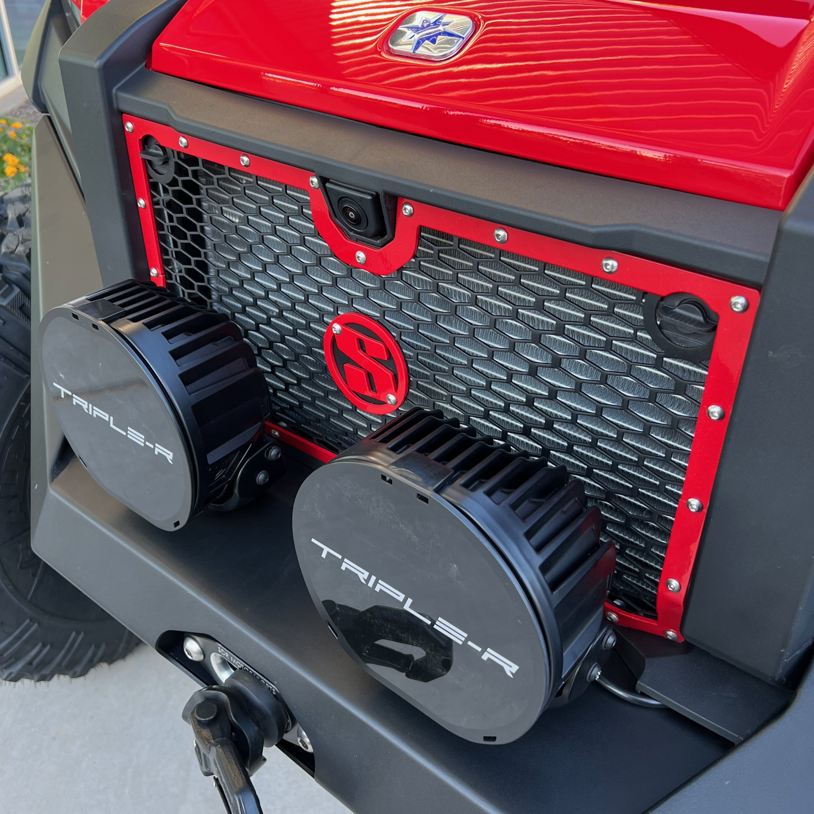 ROWDY WAREHOUSE Bed Side Grille Kit Black (Short Bed Caps)