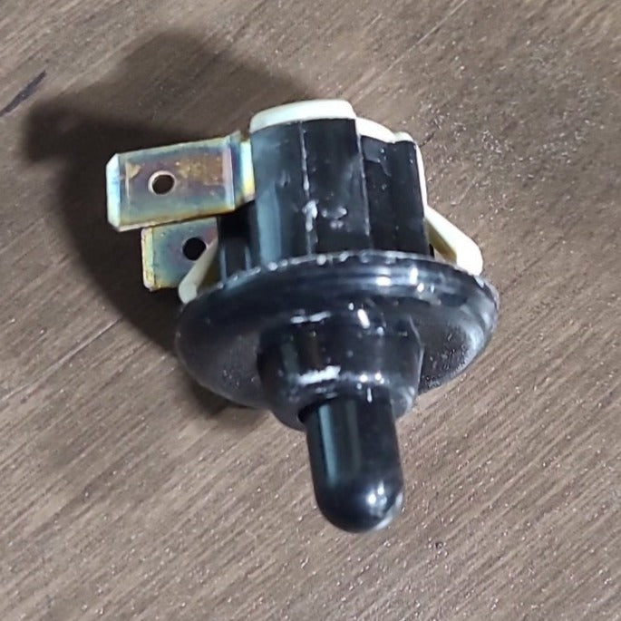 YOUNG FARTS RV PARTS Dometic 3850456017 Refrigerator Door Light Switch