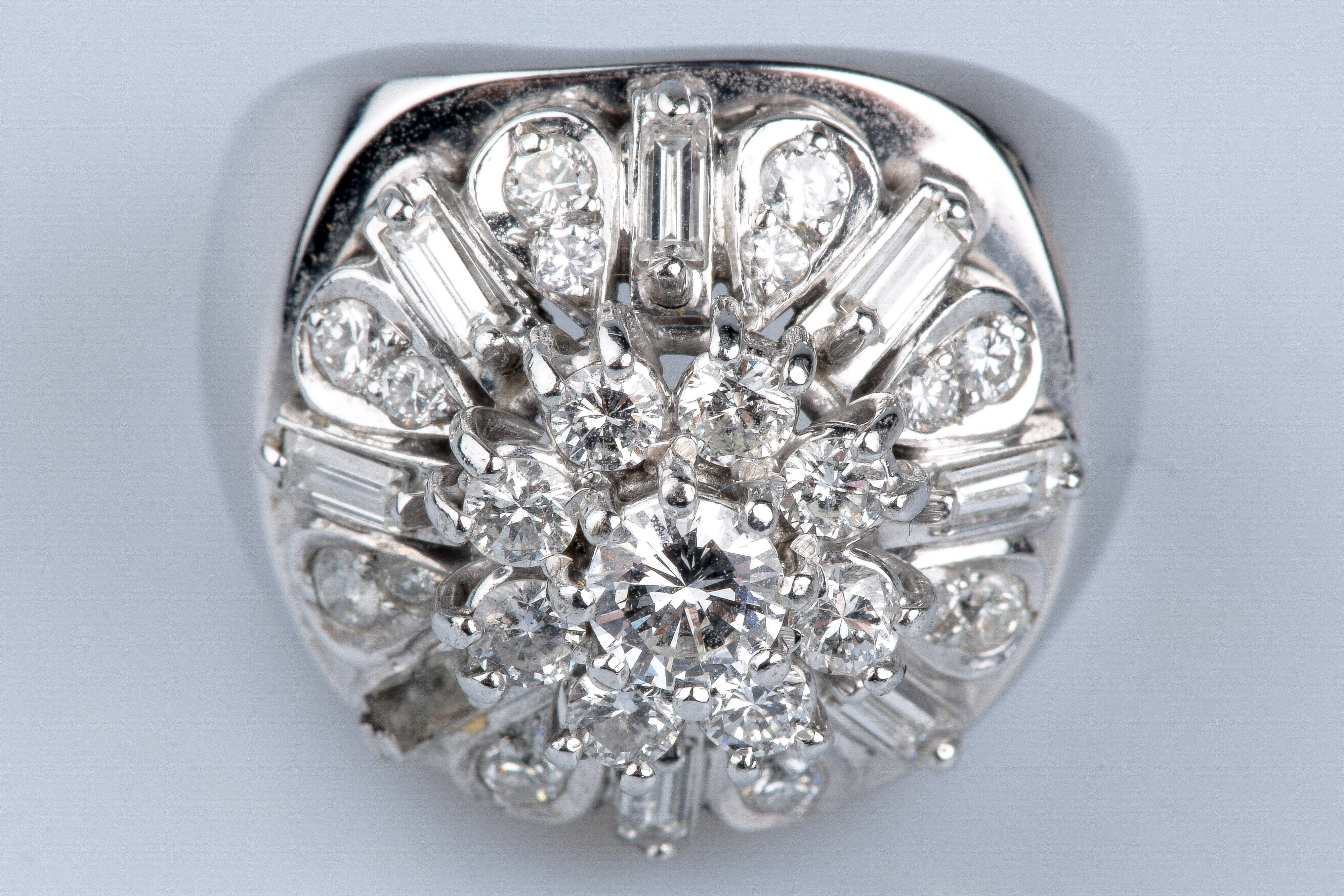 MONTE CARLO BIJOUX 2 carat diamond flower ring in 18 carat white gold