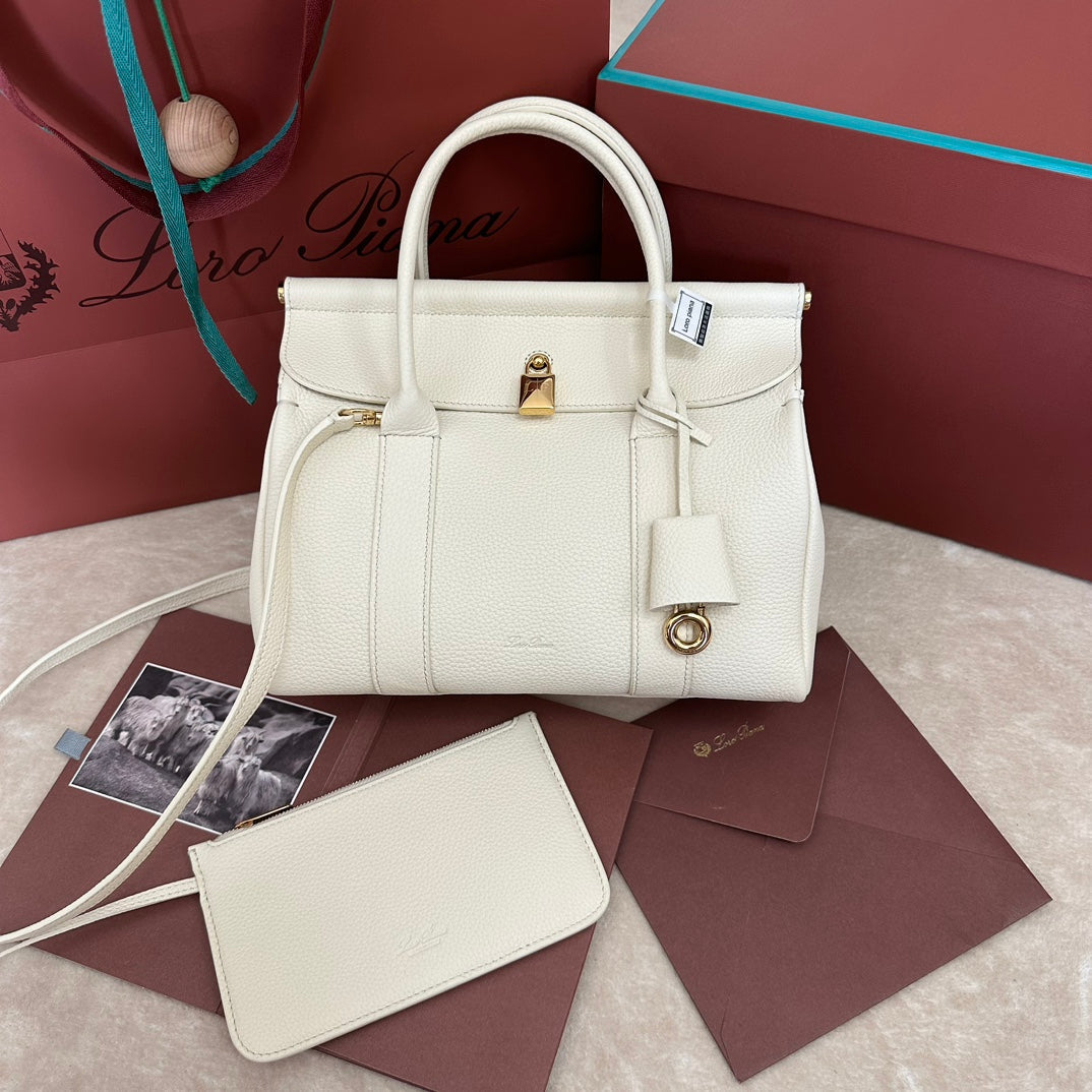 LORO PIANA BAG LOOM BAG 25 IN WHITE CALFSKIN WITH GOLD HARDWARE