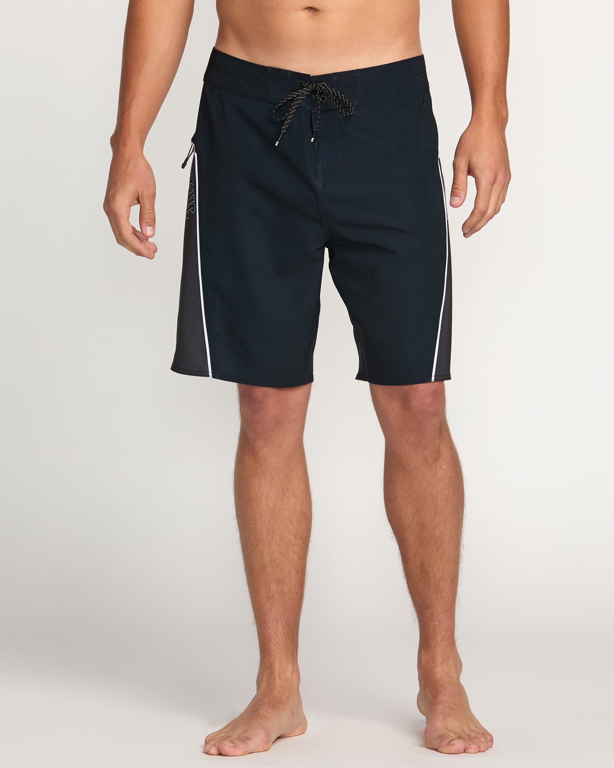 O5 BILLABONG Straddie Pro Performance 20" Boardshorts   Stealth