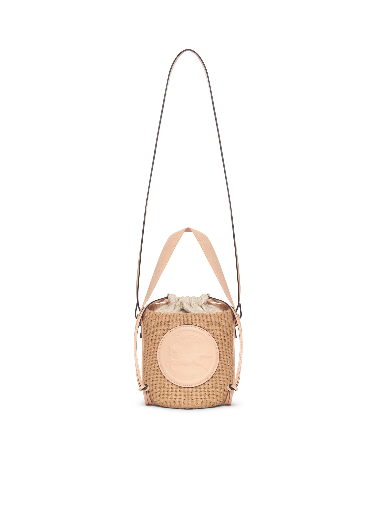 CHLOE` HORSE MEDAL SMALL BASKET BAG IN NATURAL FIBERS