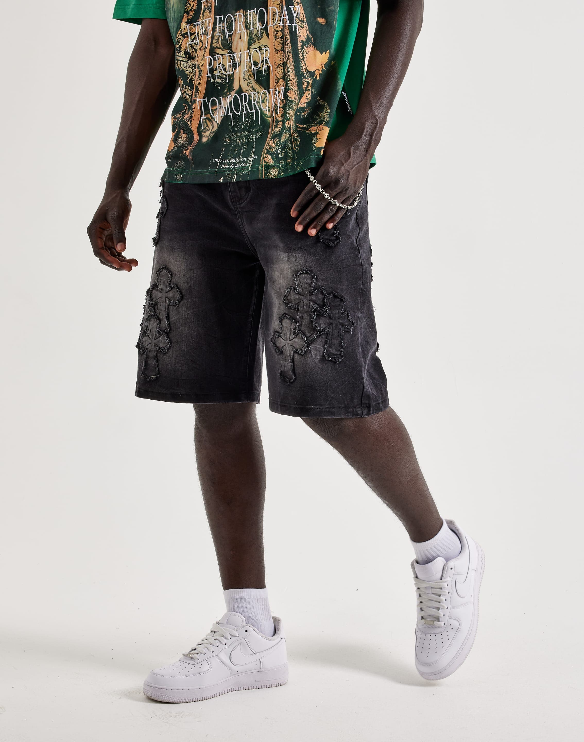 Kilogram Cross Chain Denim Shorts