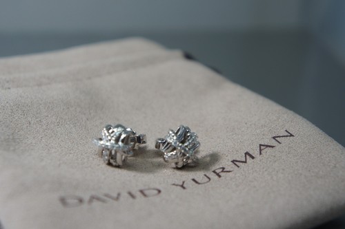David Yurman Crossover Diamond Pave 925 Silver Stud 585 G Post Woman Earrings