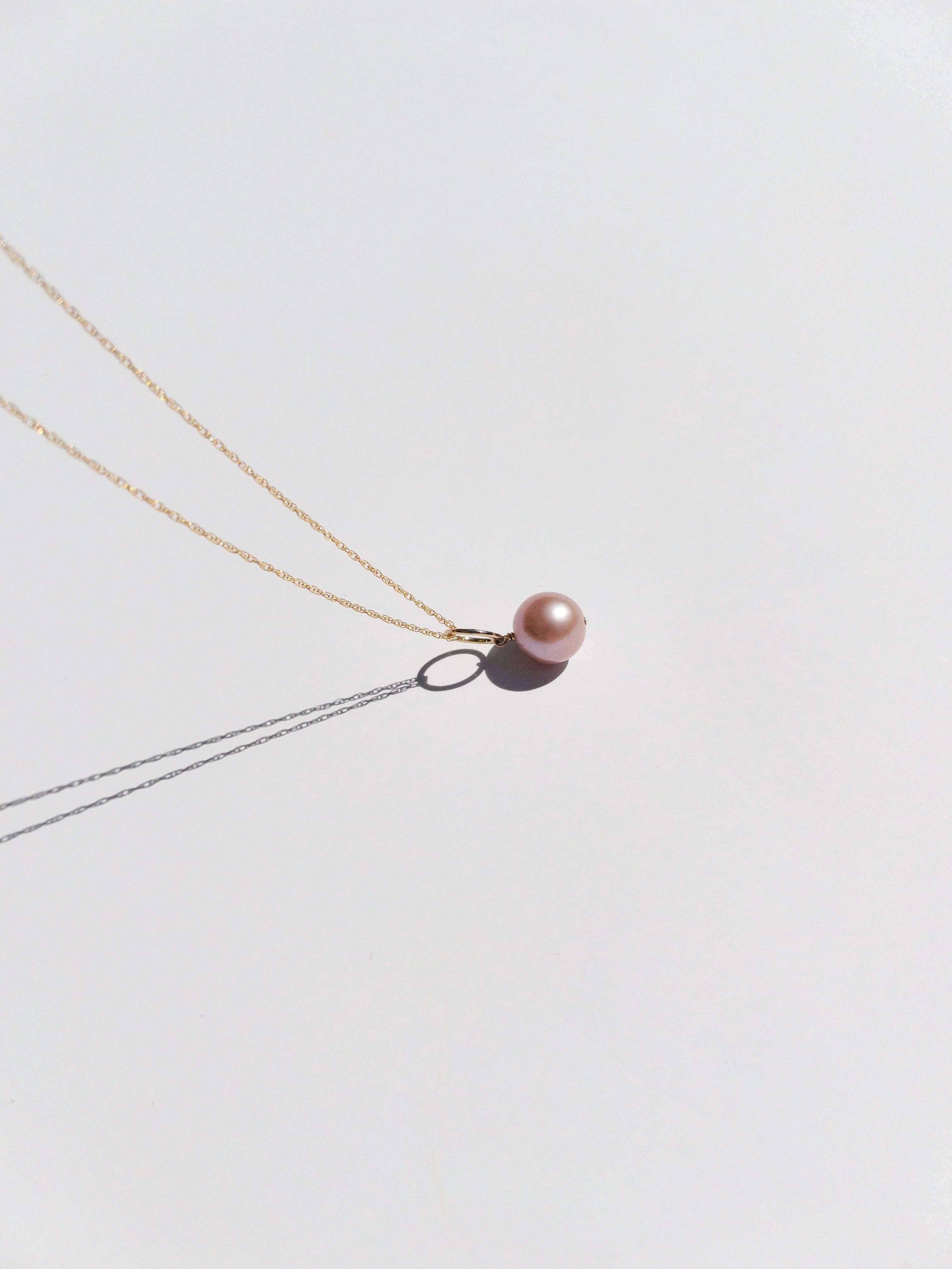 ANCHOVY Stellar Necklace with Baroque Pearl with 14K Yellow Gold chain