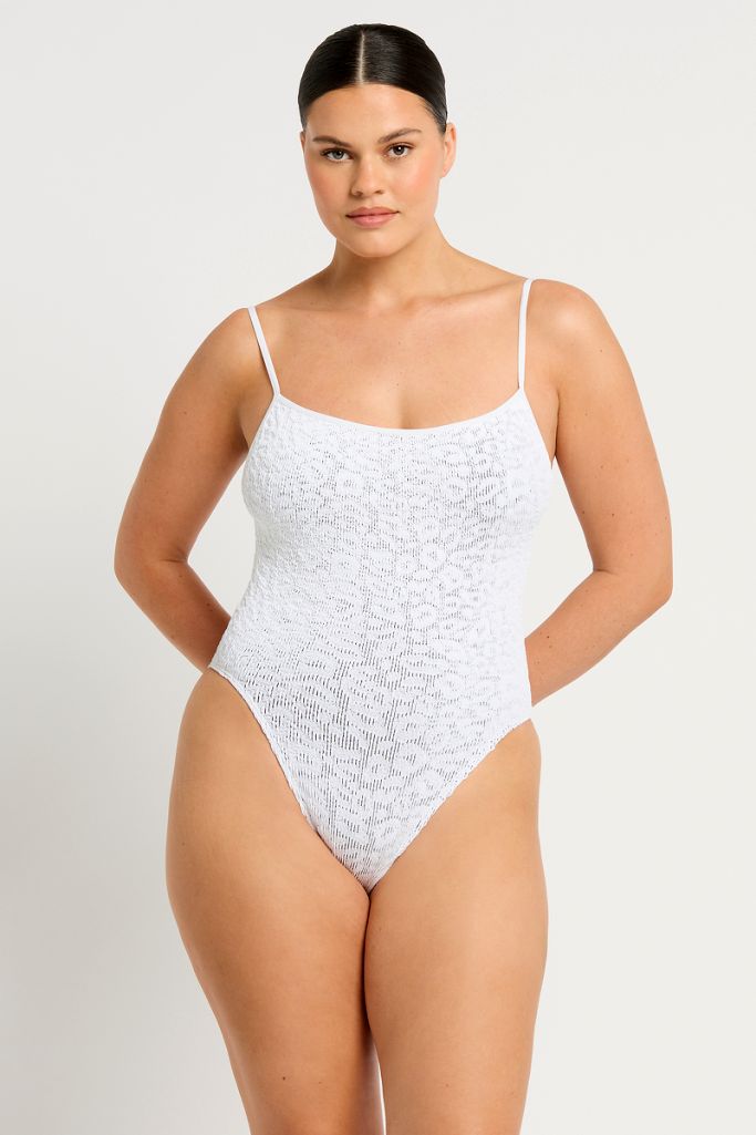 Bond eye Low Palace One Piece   Optic White Leopard