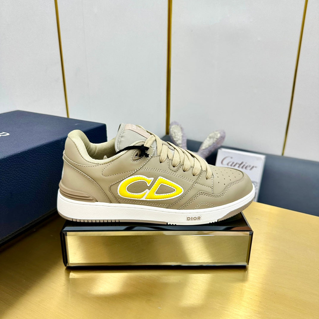 DIOR SHOE CD B57 Low Top Sneaker In Peanut Brown Calfskin 993830