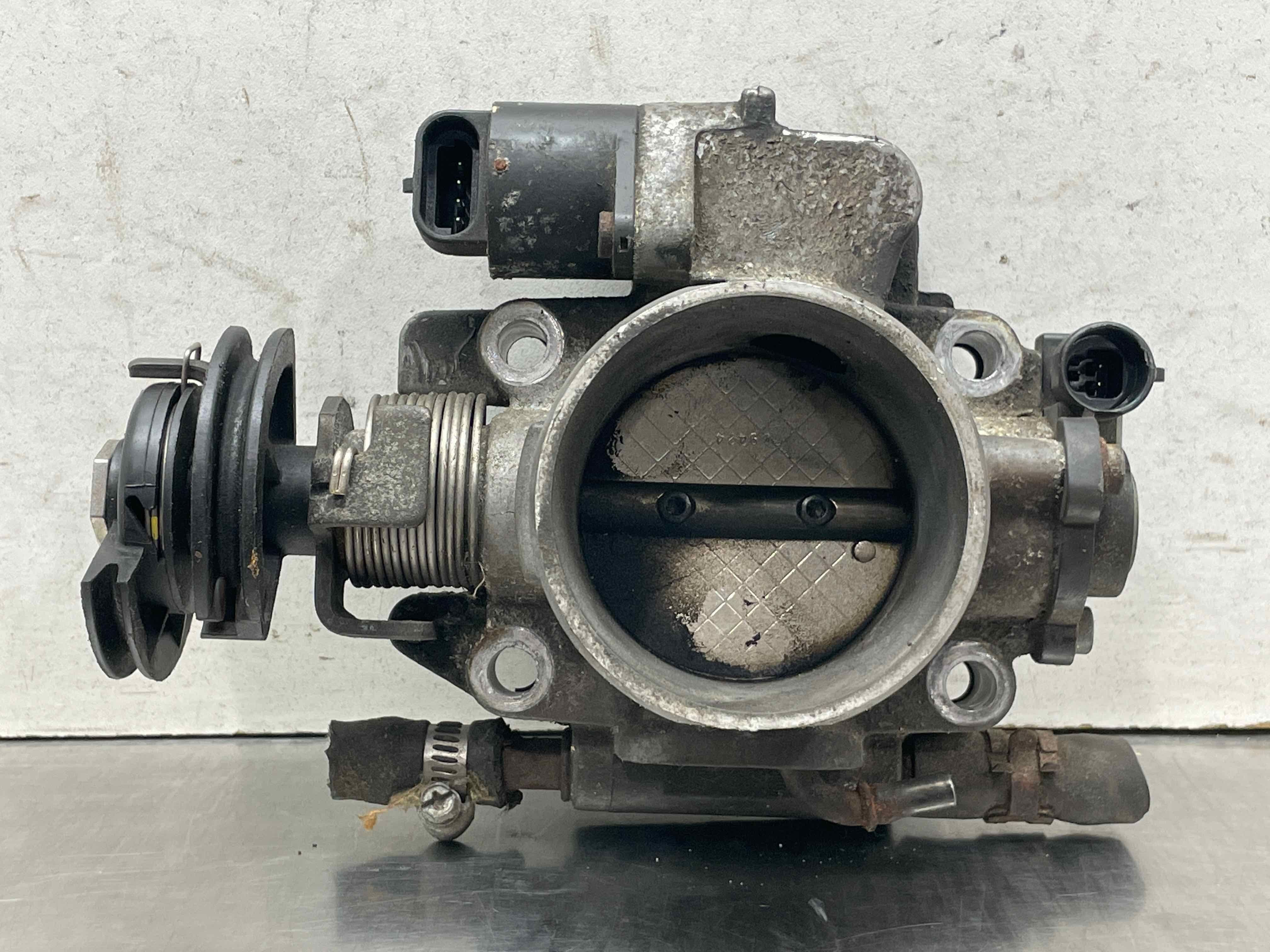 URG_EE23 THROTTLE BODY Amigo Rodeo Passport 98 99 Auto   NW613502