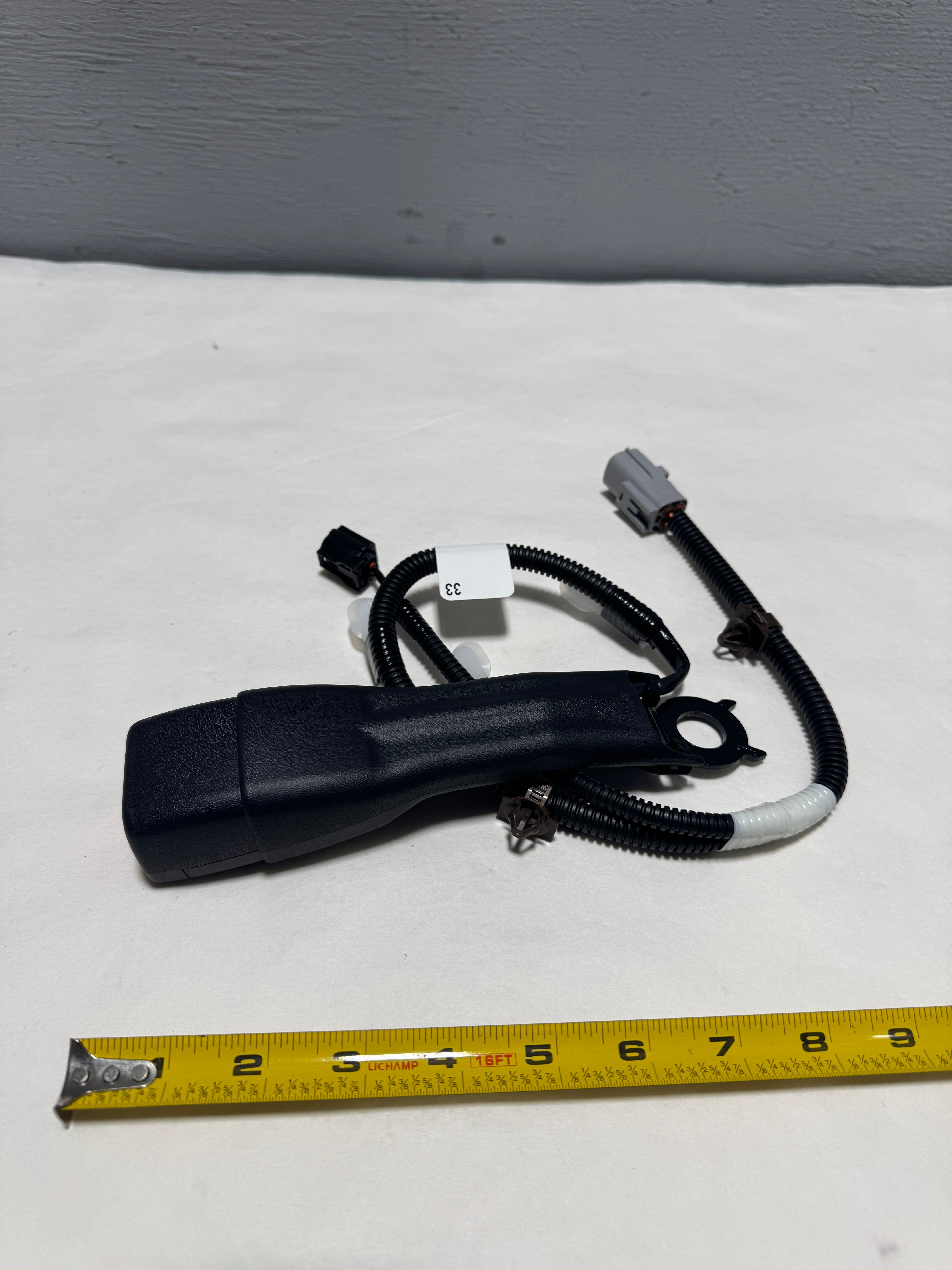 TOYOTA 2018 2024 North American Production Camry Driver Seat Belt Buckle OEM Not For Japan Built