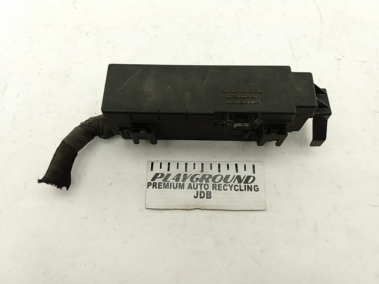 PLAYGROUND Jeep Liberty Engine Fuse Box