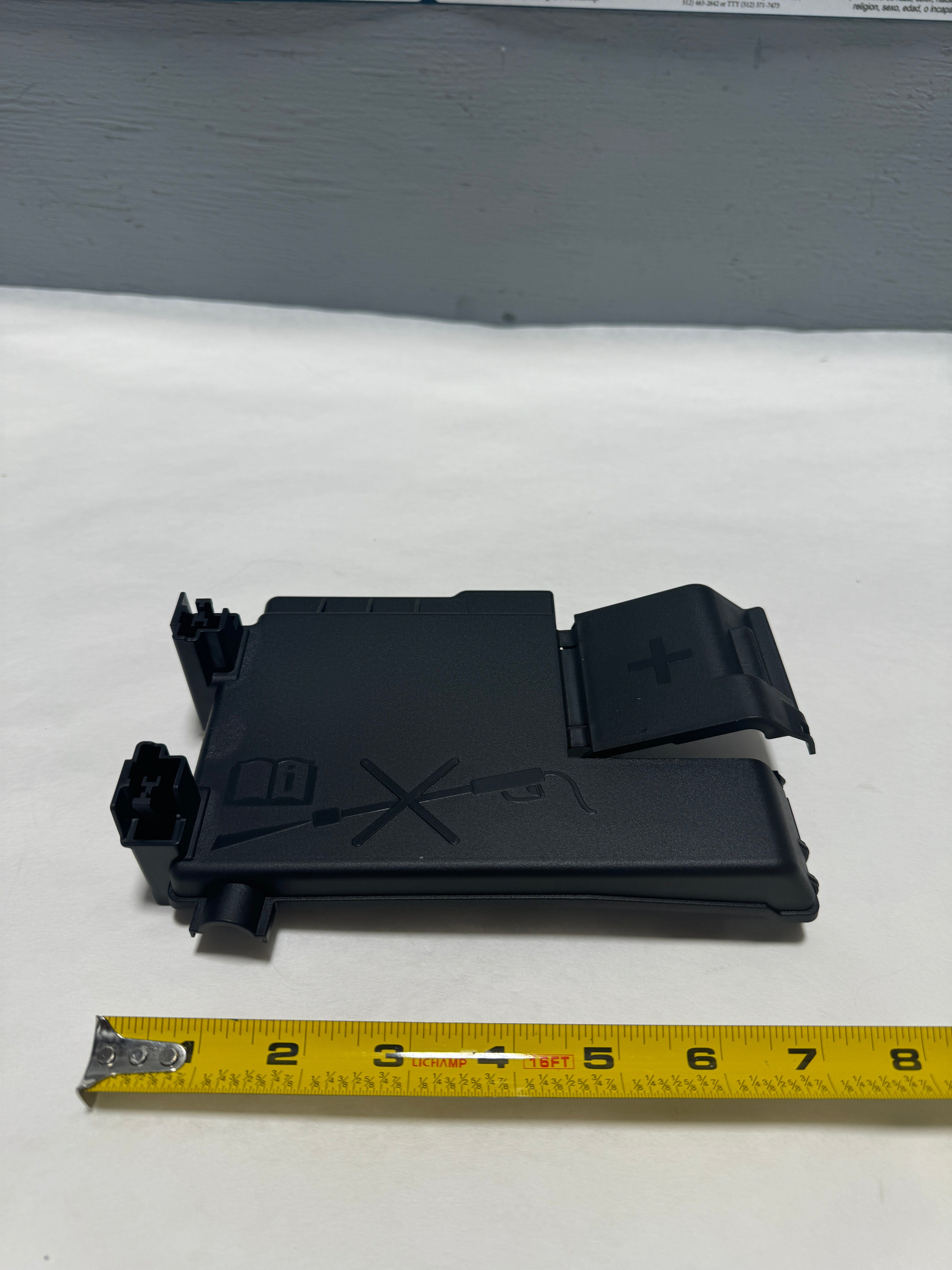 GM Lacrosse Regal CTS ATS Colorado Canyon Cruze Fuse Relay Junction Box Cover