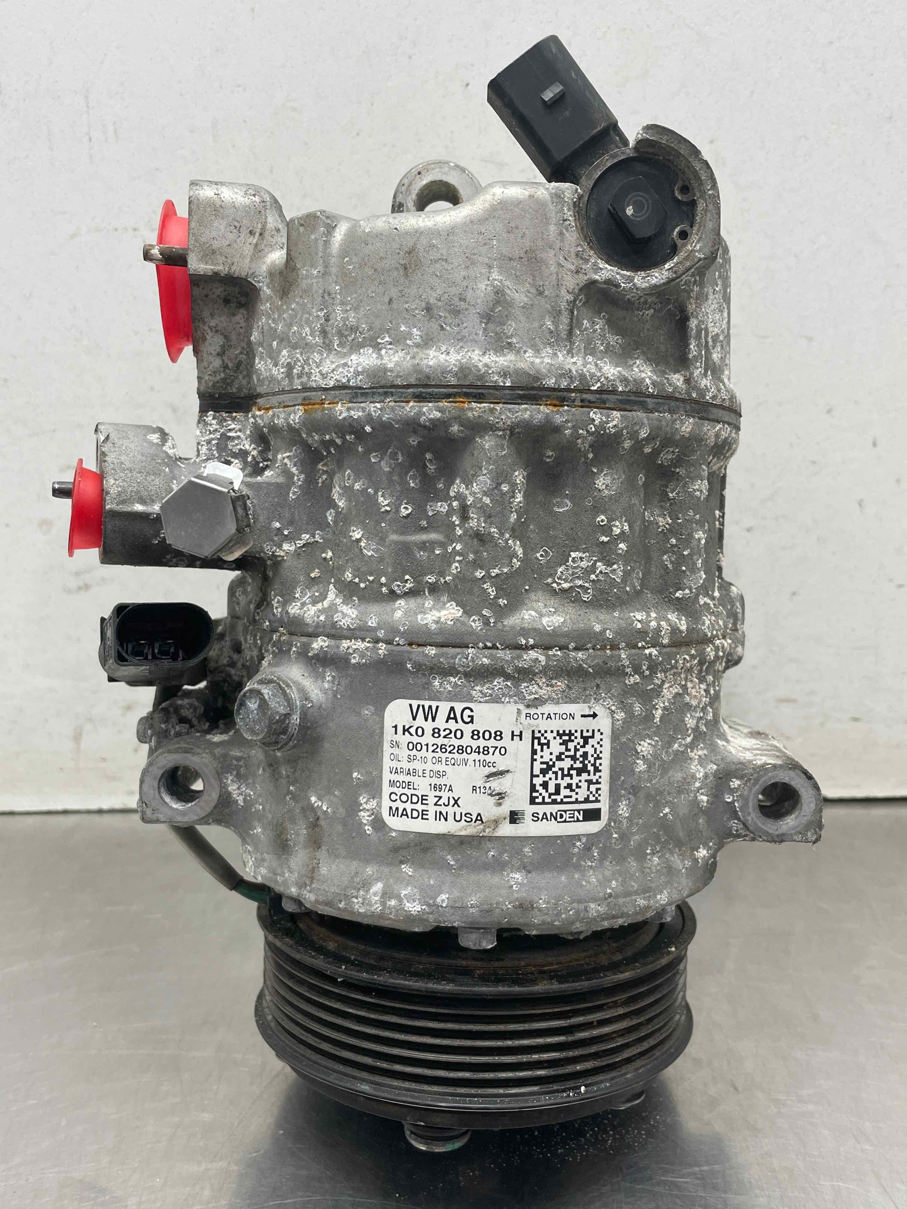 URG_EE23 AC A/C AIR CONDITIONING COMPRESSOR Beetle Jetta Passat 16 18   NW649470