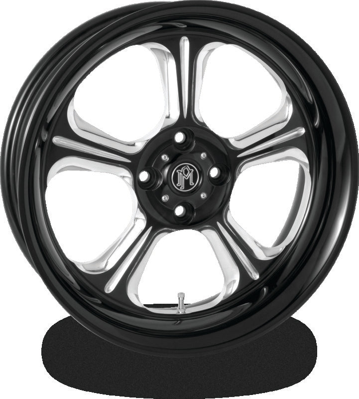 Performance Machine 18 x 5.5 Trike Wheel Wrath   Contrast Cut Platinum