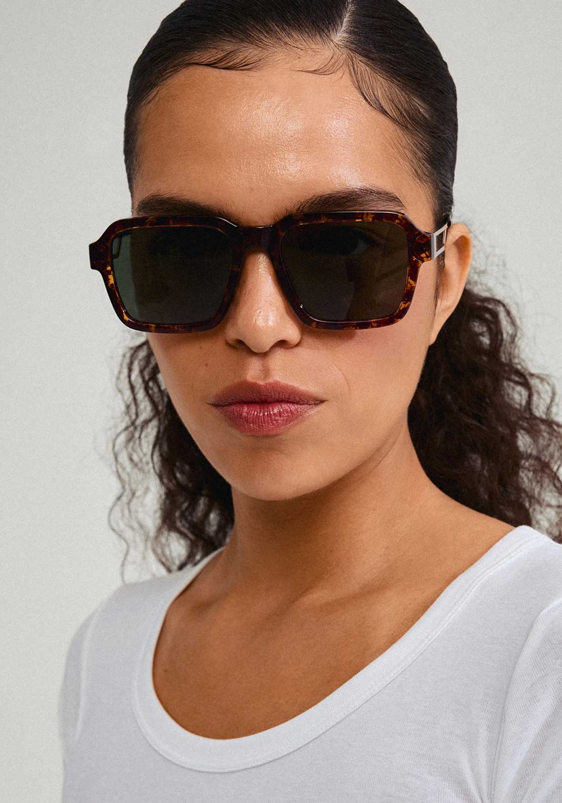 Pilgrim Addilyn Sunglasses  Brown