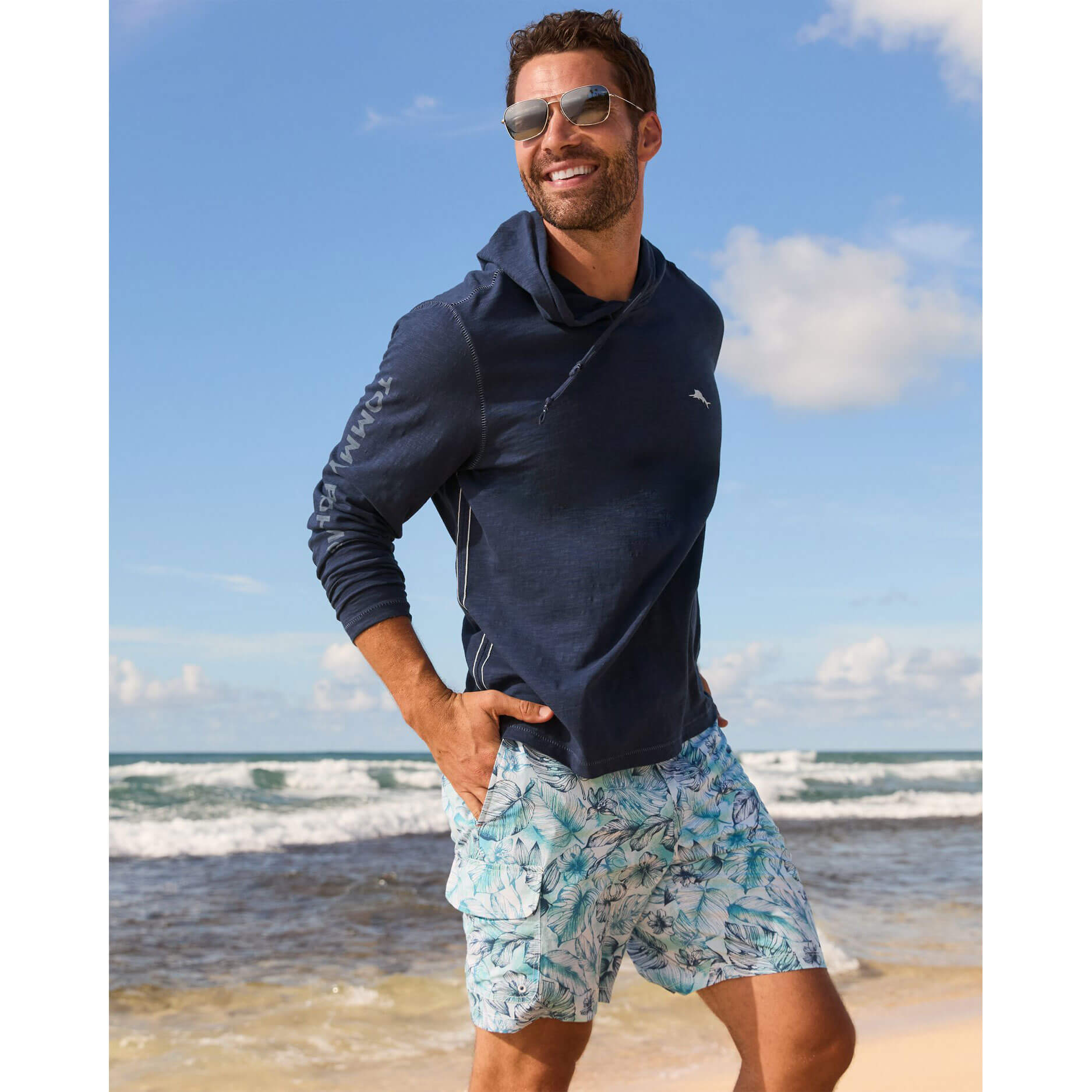 TOMMY BAHAMA MENS Tommy Bahama Men's 8 Inch Baja Frond Escape Swim Trunks   Vacation Blue