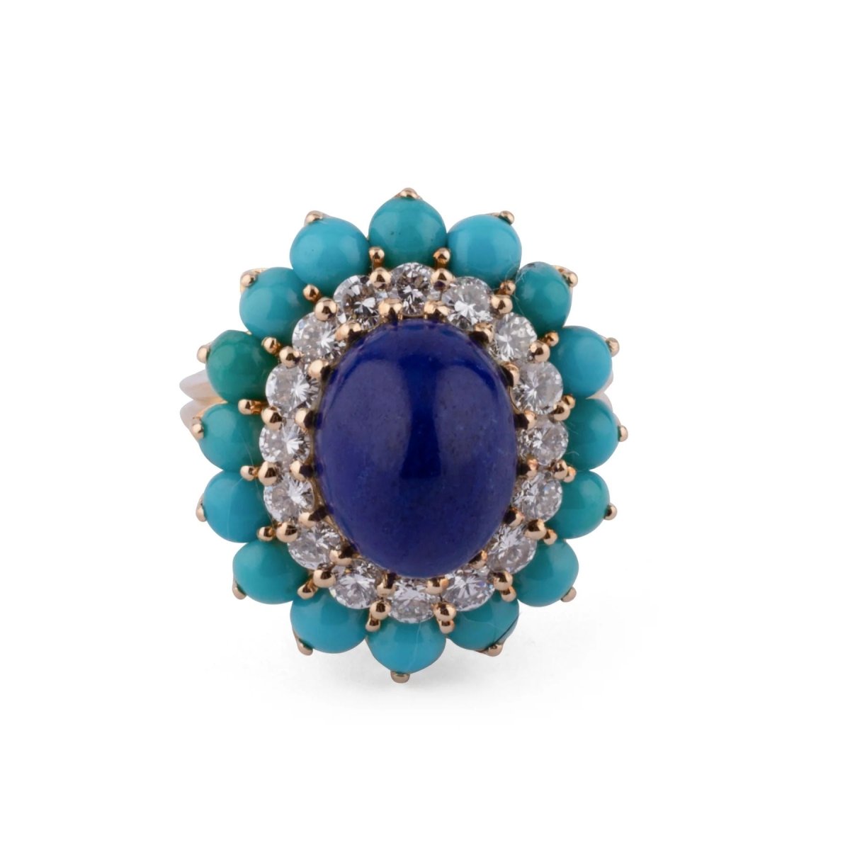 ADALGYSE Yellow gold cocktail ring from Boucheron