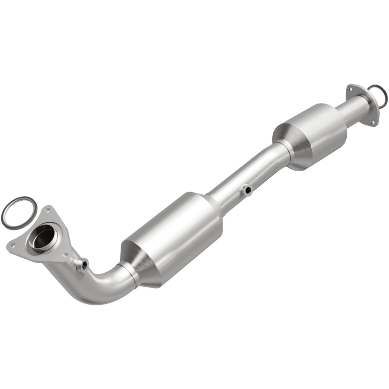 Magnaflow 07 18 Toyota Tundra 5.7L CARB Compliant Direct Fit Catalytic Converter