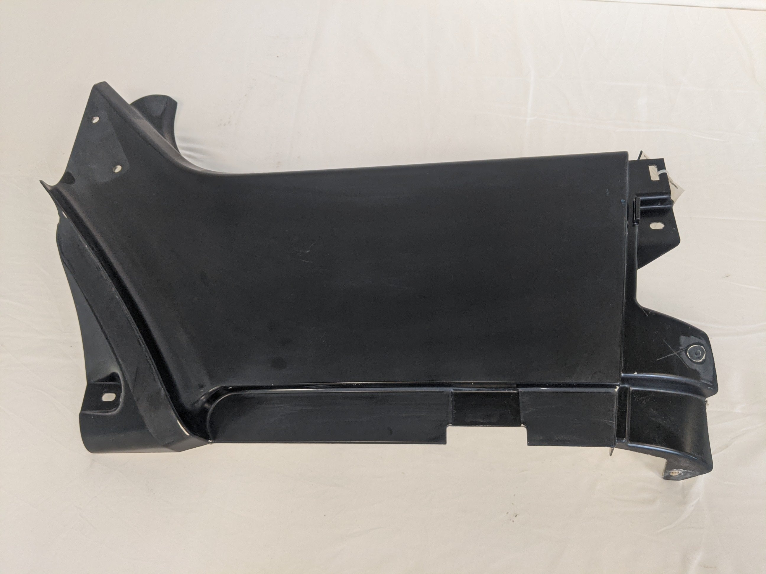 Used Freightliner Columbia RH Cowl Panel Assembly   P/N  18 40815 005