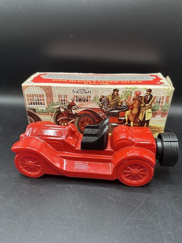 Vintage AVON Stutz Bearcat 1914 Car Cologne Full Bottle includes original box623