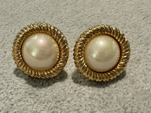 Christian Dior Earrings G Tone Faux Pearl Pierced Vintage