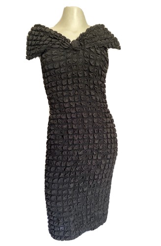 ESSENTIALS Vintage DIANE PERET Black Dress CLASSIC ESSENTIAL LBD Bodycon STUNNING