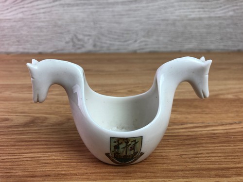 STRADIVARIUS WH Goss Model Of Norwegian Horse Shaped Beer Bowl Rd No 526383 Weymouth Crest