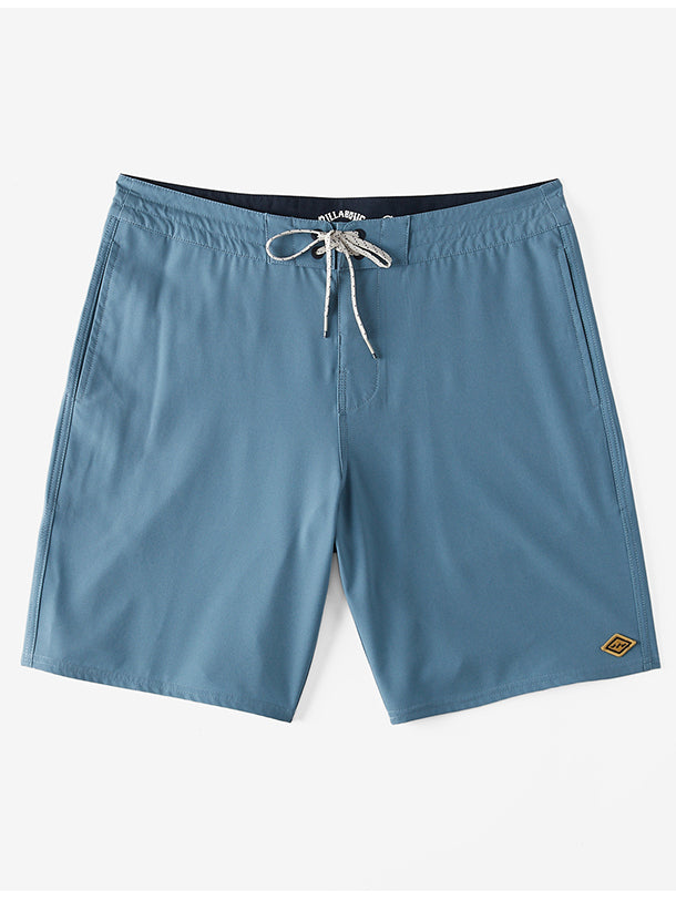 BILLABONG Every Other Day Lo Tide 17" Boardshorts