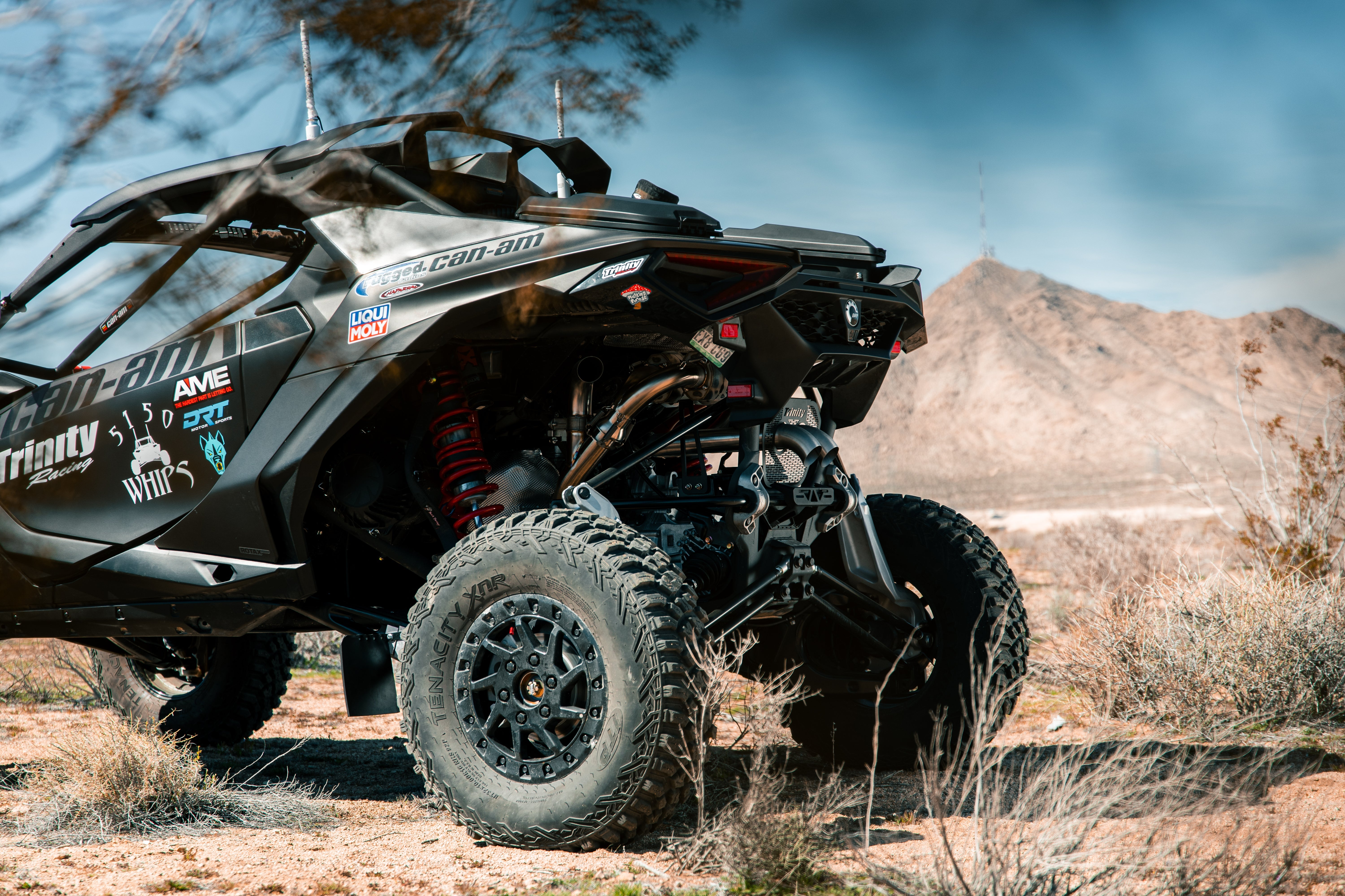 TRINITY RACING Can Am Maverick R Slip On Exhaust