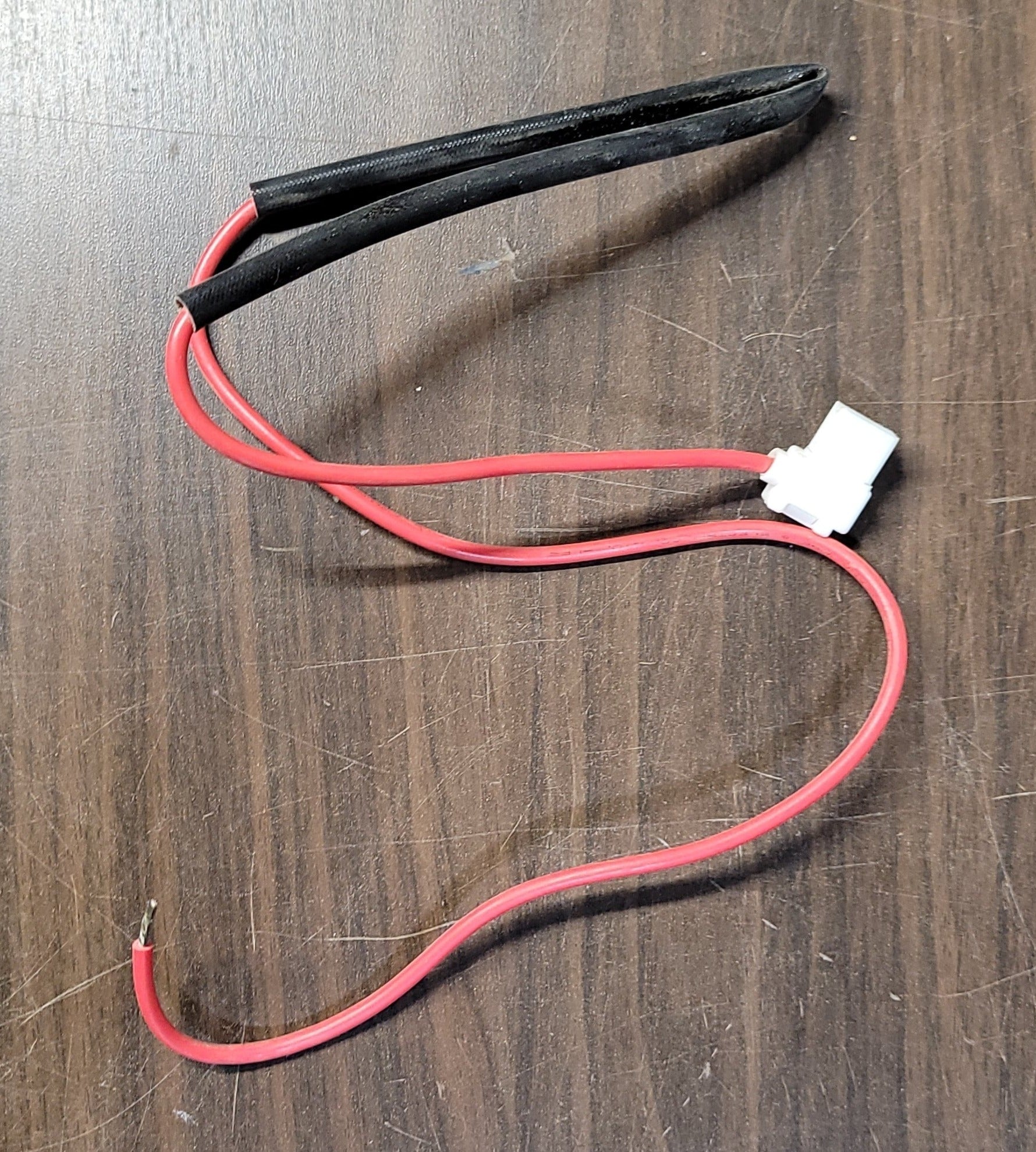 YOUNG FARTS RV PARTS Dometic 3851409023 Refrigerator   Thermal Fuse   Asm  