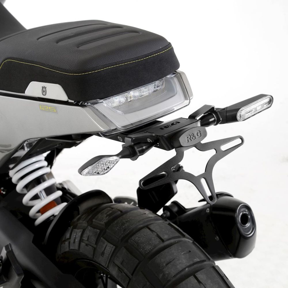 R&G Racing Black Tail Tidy License Plate Holder For 2021 2023 Husqvarna 125 Svartpilen