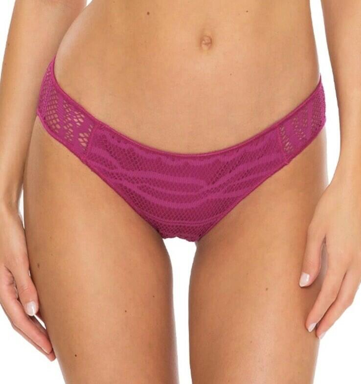 BECCA BY REBECCA VIRTUE NWT Becca Women’s Color Play Crochet Adela Hipster Bottoms Pomegranate Size S