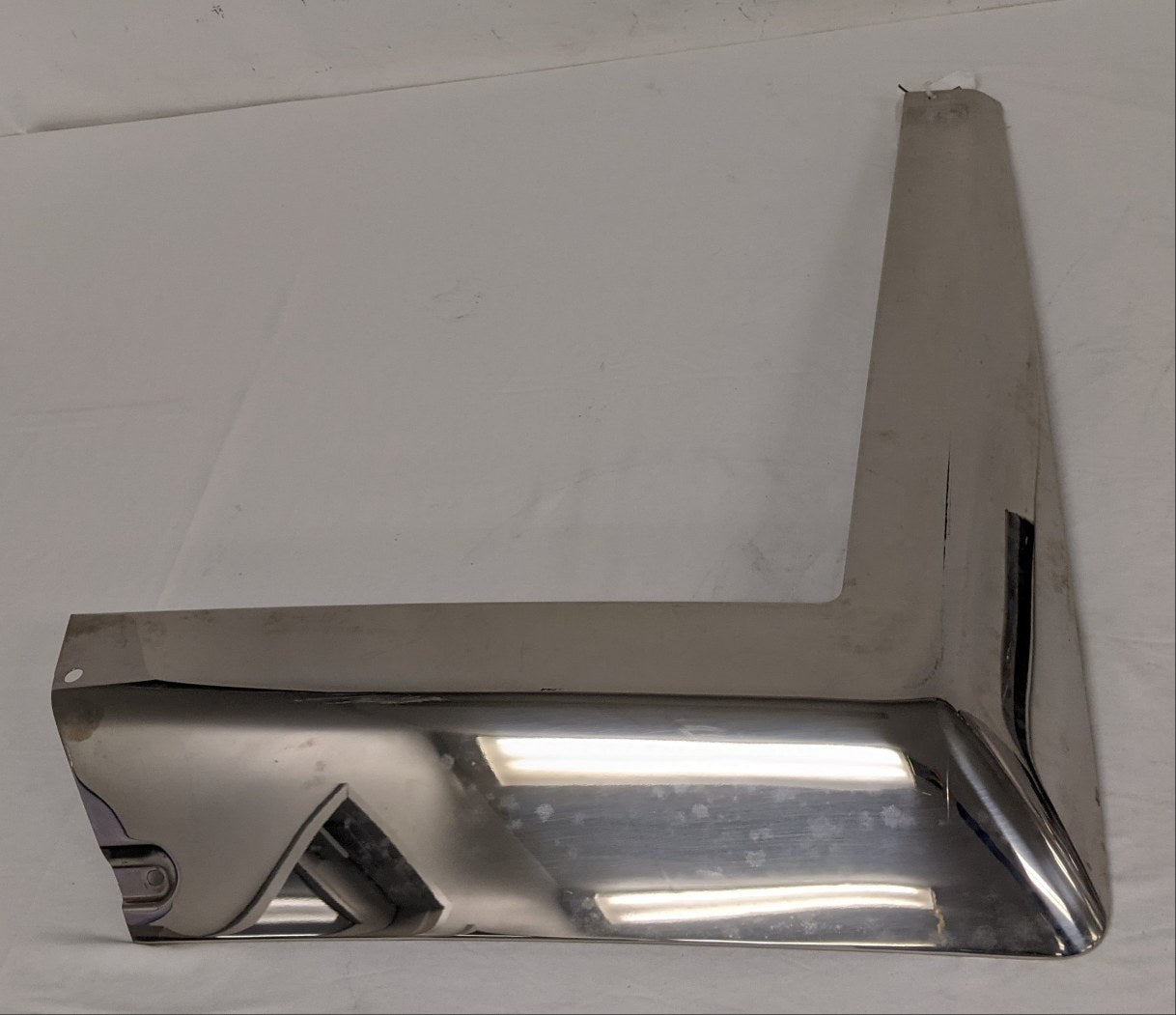 Used Western Star 5700 RH Hood Bezel Piece   P/N  17 20160 001
