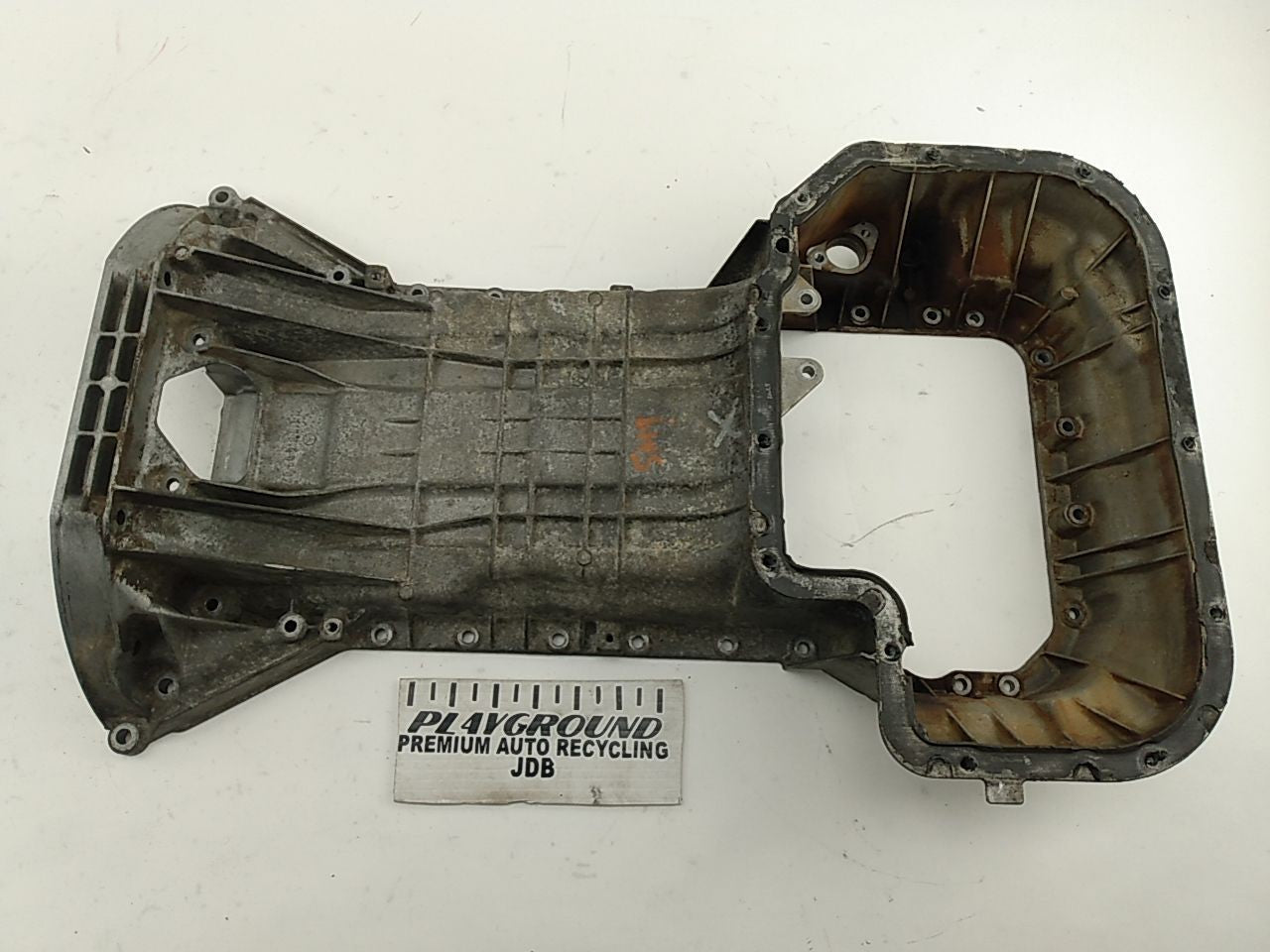PLAYGROUND Mercedes S430 Upper Engine Oil Pan