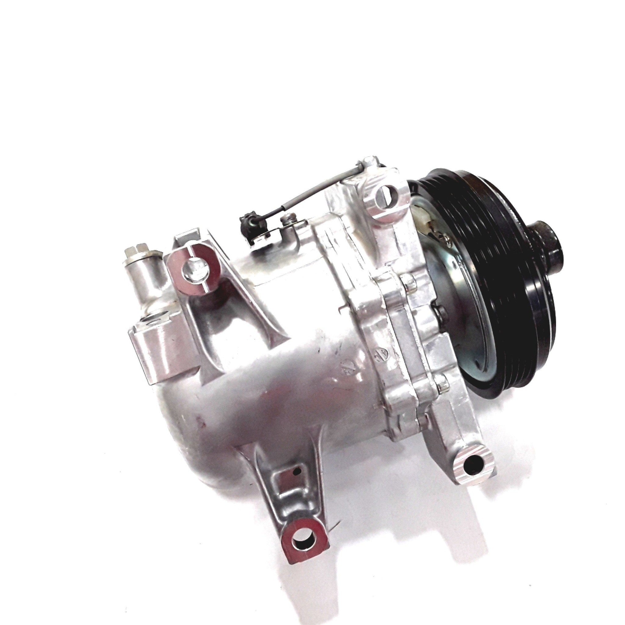 Subaru OEM 2004 2005 STI, WRX, Impreza, Outback A/C Compressor   73111FE040
