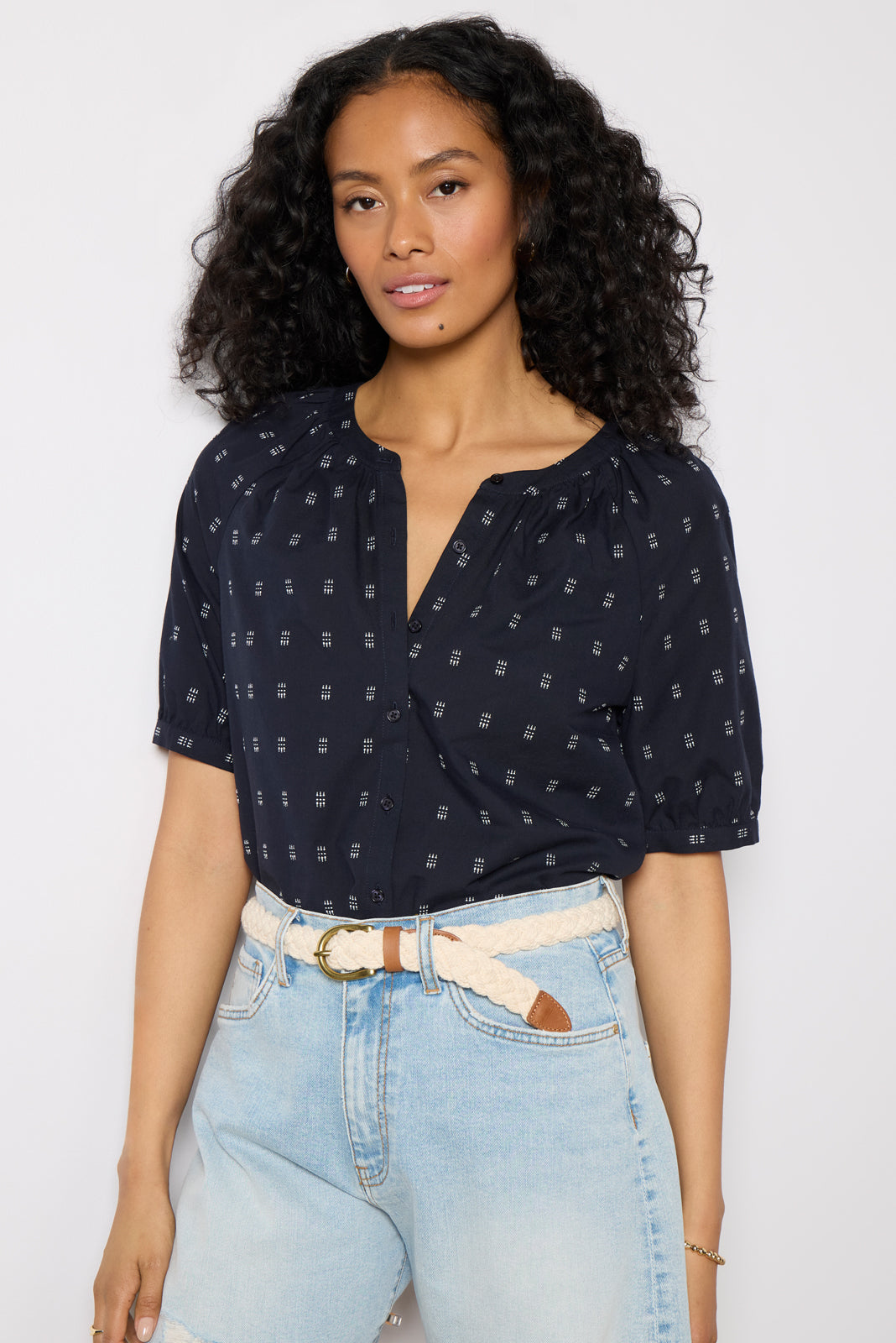 EVEREVE Fallon Split Neck Dobby Shirt