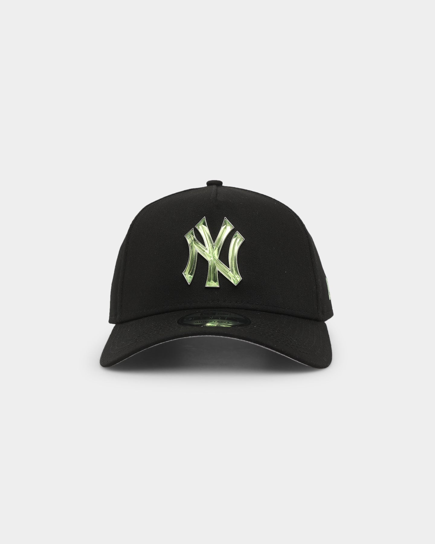 New Era New York Yankees 'Crystal Badge' 9FORTY A Frame Snapback Black Green