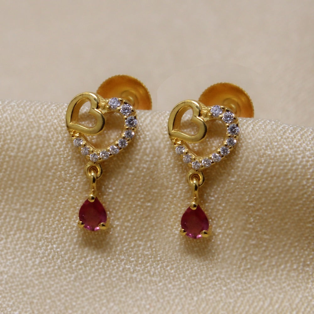 CHUNGATH Heart Shape Hanging Earring