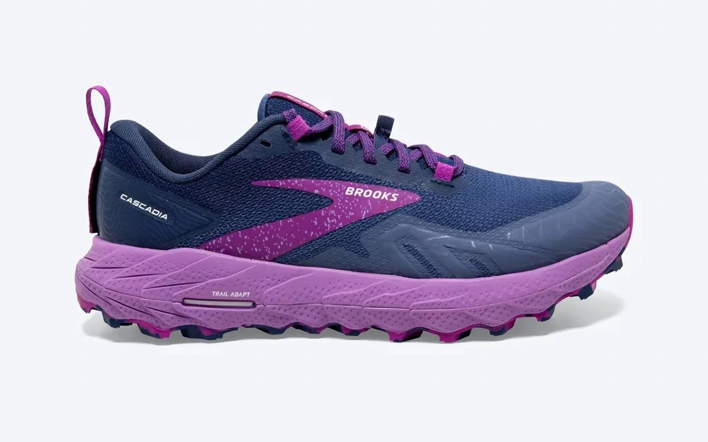 2244 Women's Cascadia 17 Trail Running Shoes In Navy purple violet