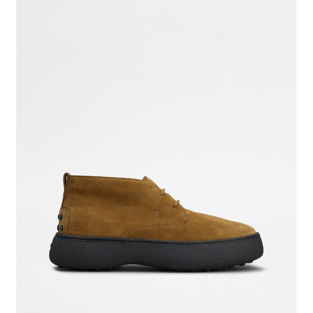 2344 Tod's W. G. Heritage Desert Boots in Suede