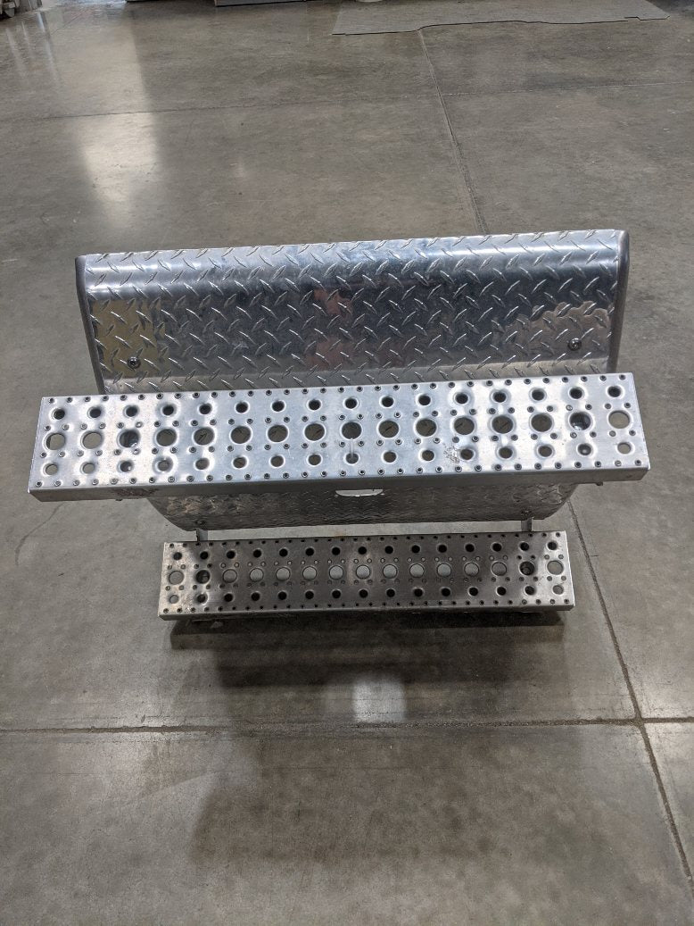 *Missing Lock*  Freightliner LH Dia. Plate Battery Box Cover   P/N  A06 88241 004
