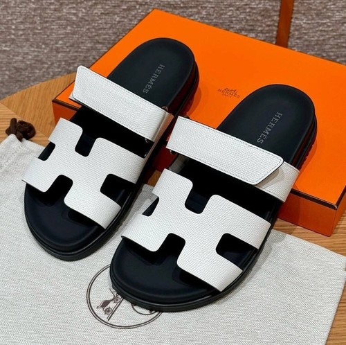HERMÈS White sandals Hermes genuine leather Size 38
