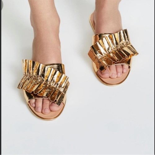 LOEFFLER RANDALL Rey G Patent Leather Ruffle Open Toe Flat Sandal 10