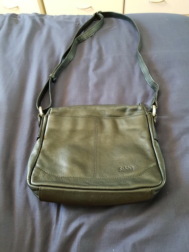 STRADIVARIUS SABINI Black Leather Crossbody Messenger Bag Handbag C21