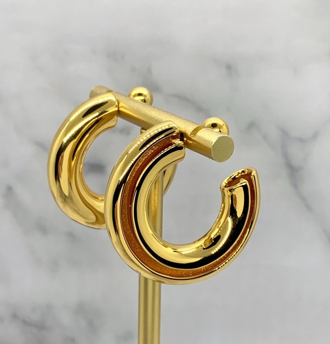 Auth GUCCI G Hollow Tube Hoop Earrings   Pre owned   LF4688