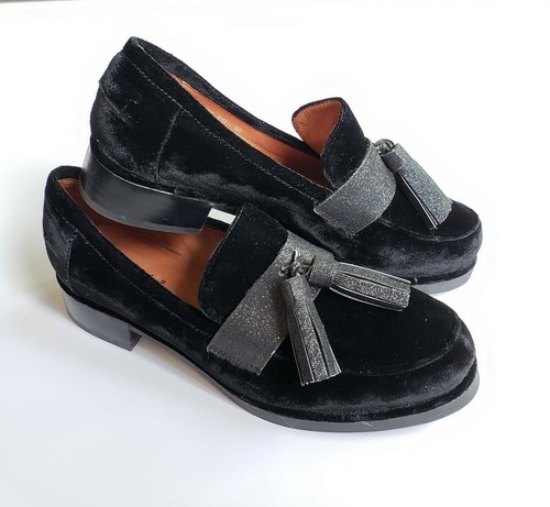 Jeffrey Campbell Black Velvet Loafers LEDGER With Tassels Size 38 US 8