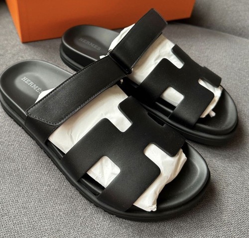 HERMÈS Sandali neri Hermes Cipro diapositive  38 5