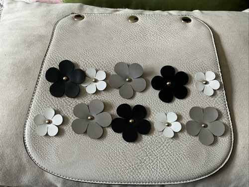 CHANEL COCO CARMEN Purse Girlfriend Switchable Flap Gray Black Off White Flowers