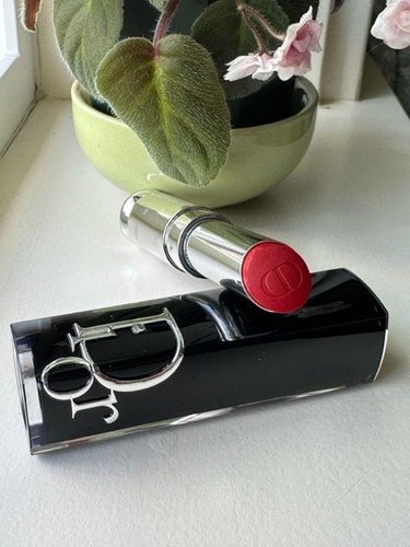 CHRISTIAN DIOR Addict Shine Lipstick Intense Color Hydrating 841 CARO