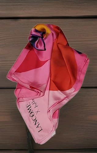 Retro Style Lancome Rose Print Square Scarf Size 34.5” Ashley Mary